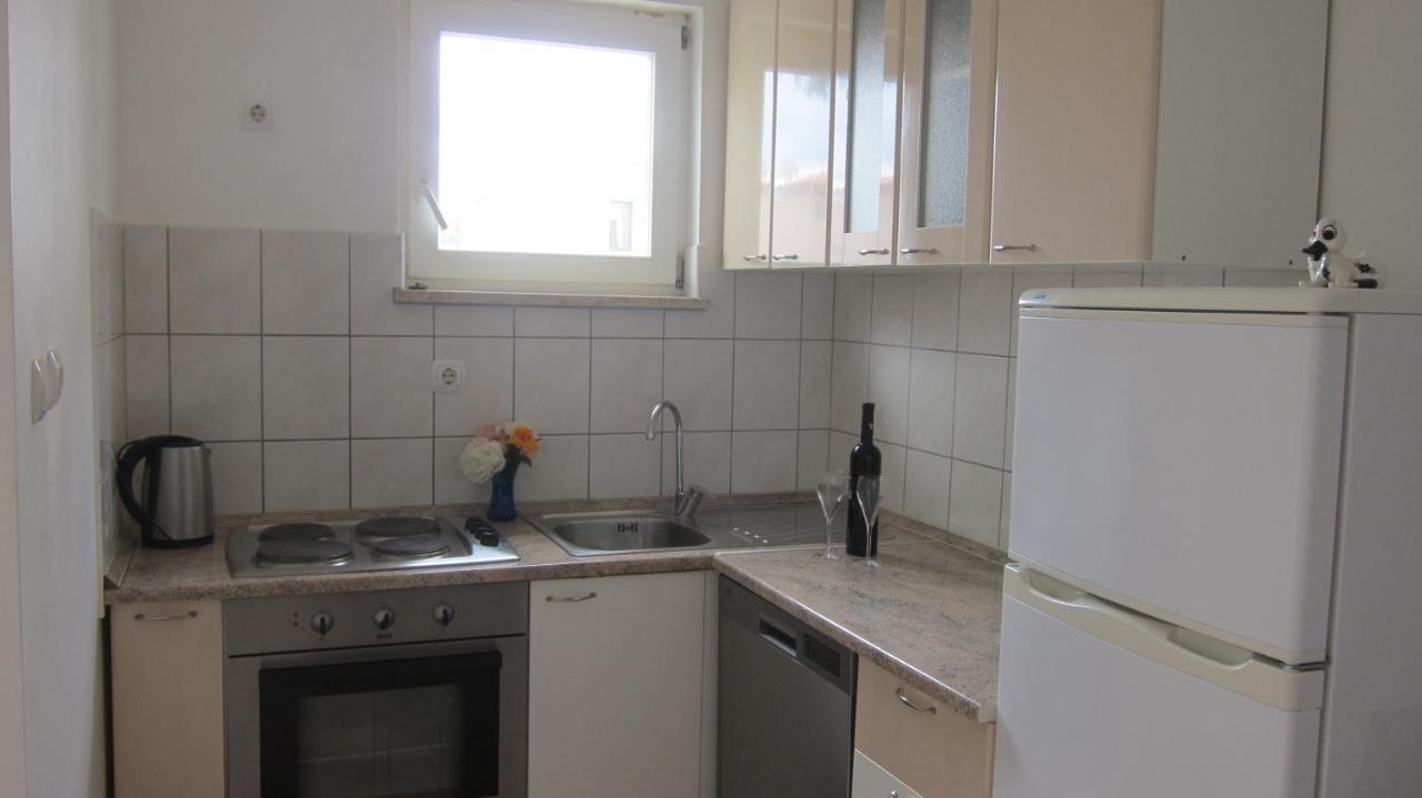 Apartment Marina Srima Exterior photo